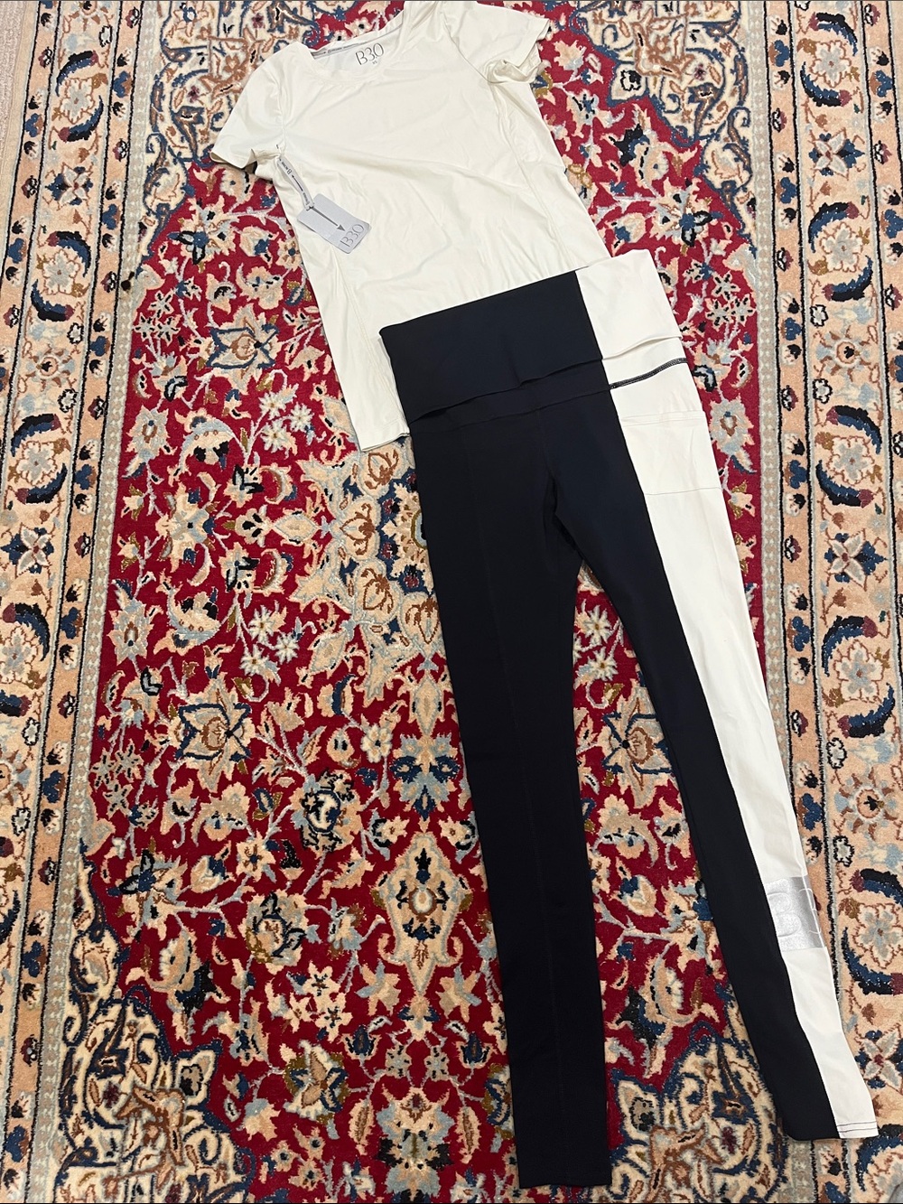 B 3.0 Black and White Colorblock High-Waist Legging.